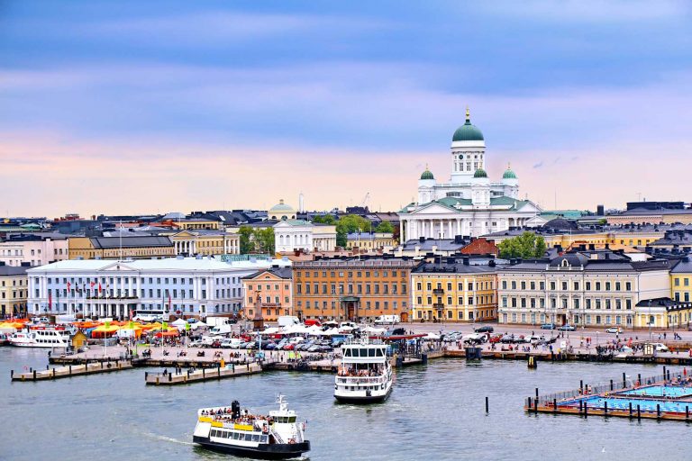 Vihreiden valtuustoaloite Helsingissä: englanti viralliseksi asiointikieleksi